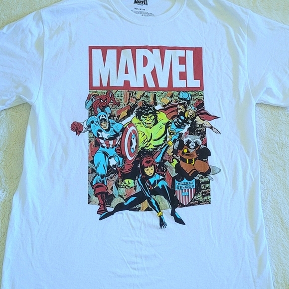 Marvel Graphic Tee👕 - NWOT - Picture 7 of 10